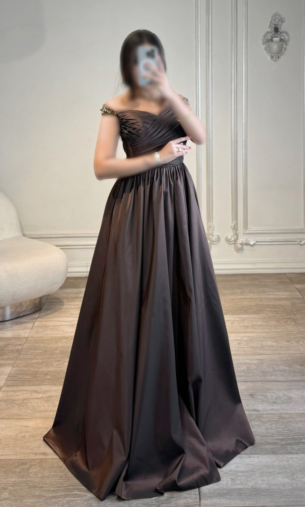 پیراهن ساتن سرشانه منجوق کد 2730 - Image 1