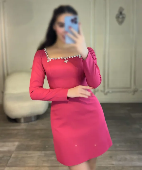 پیراهن کوتاه یقه کار شده کد 2882