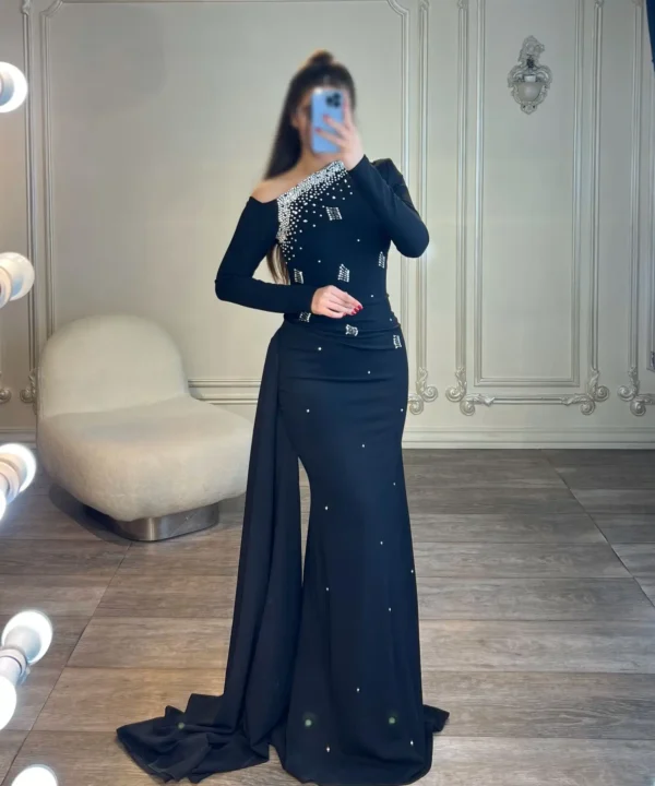 ماکسی آستین دار کار شده کد AB93